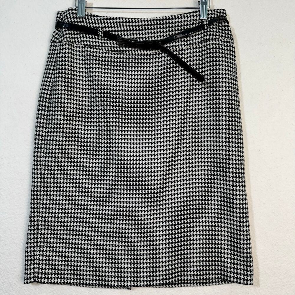 White House Black Market Houndstooth Pencil Skirt Knee-Length Size 6 Patent Belt